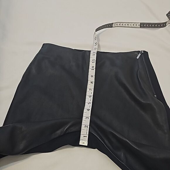 Leather leggings by Marciano size 6 - Picture 9 of 14